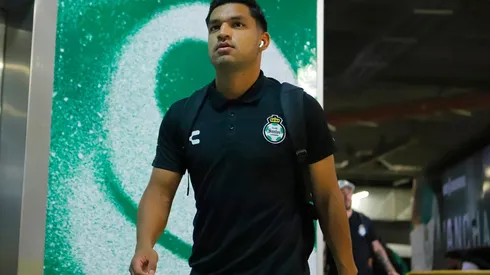 Lo que deberá pagar Chivas por Eduardo Aguirre