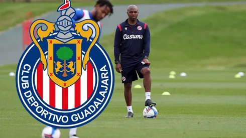 Quinton Fortune aportará toda su experiencia europea para mejorar al futbolista mexicano