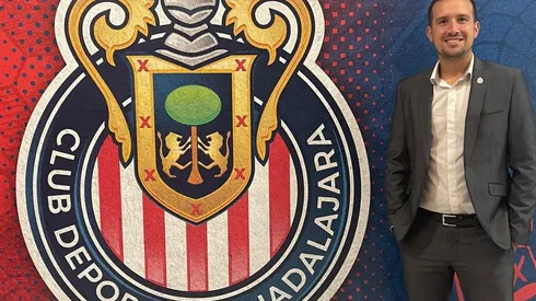 Fran Pérez Lázaro confirmó con esta fotografía en redes sociales su vinculación con las Chivas