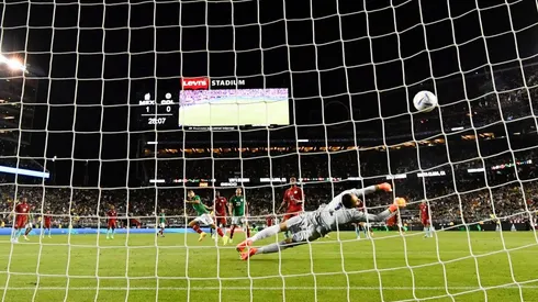 Gerardo Arteaga y Alexis Vega anotaron los goles de México en el revés 3-2 ante Colombia en septiembre
