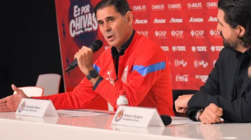 Fernando Hierro habría solicitado a la directiva rojiblanca pausar todas las negociaciones con refuerzos