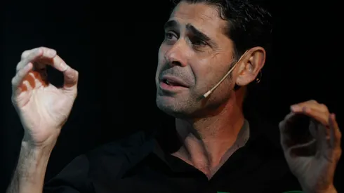 Hierro llegará a la dirección deportiva años después que Almeyda hizo lo propio como además entrenador