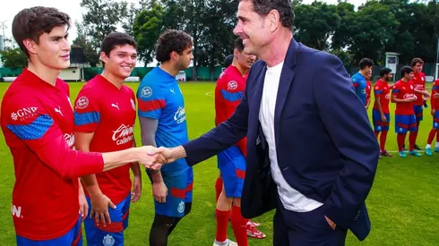 Fernando Hierro saludó de forma especial al plantel del Tapatío
