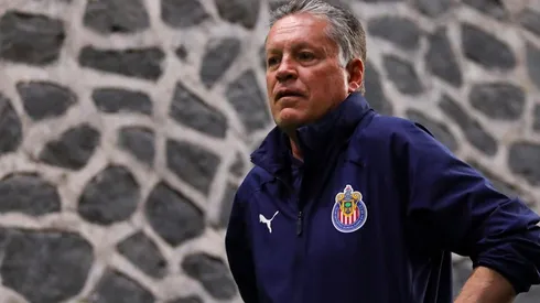 El primer reporte de la reunión de este martes en el Estadio Akron adelantó la salida de Ricardo Peláez