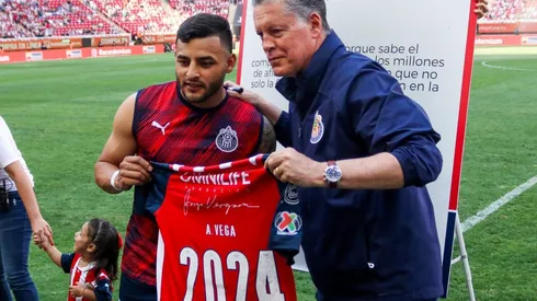 Alexis Vega reaccionó de forma sentimental a la salida de Ricardo Peláez