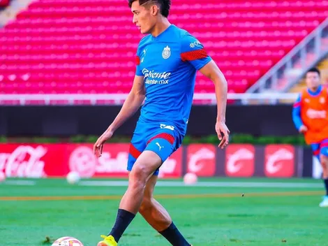 Chivas trabajó en el Akron en medio de polémica