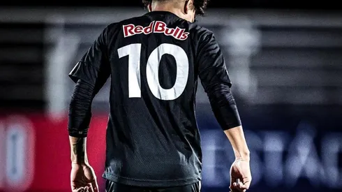 Alejandro sería el reemplazo para el puesto de 10 que pudiera dejar Alexis Vega en próximos mercados