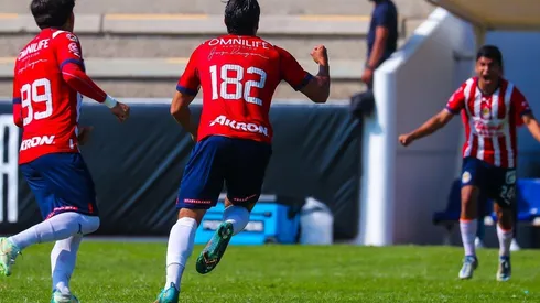 El talentoso delantero juvenil regresó con todo y en los dos partidos anotó con Chivas Sub20