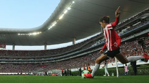Las rojiblancas esperan superar los siete mil espectadores para el Clásico Nacional