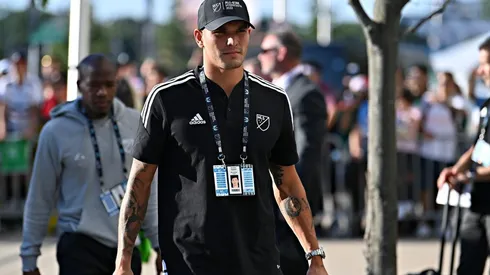 Por culpa de Brandon Vázquez se lanzaron contra Peláez