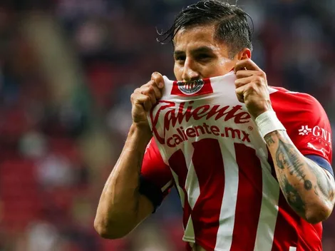 Carlos Cisneros confiesa su amor por Chivas