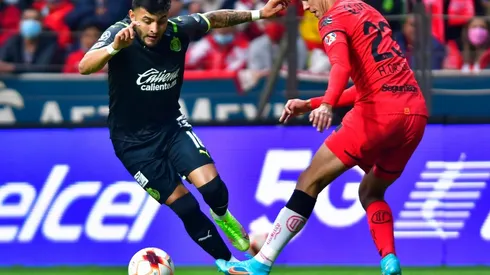 Alexis Vega regresa de la concentración con Selección para enfrentar a su exequipo