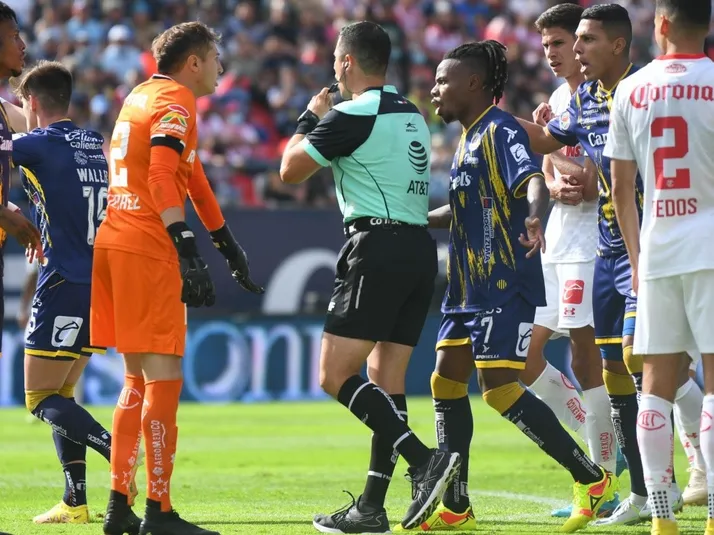 Definido el silbante para enfrentar a Pumas