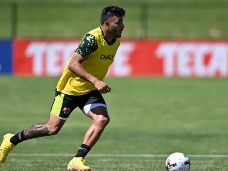 Lesión de Tecatito abre lugar en la titularidad para Alexis Vega