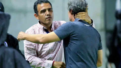 Cadena se perfila como el peor DT en la era de Peláez