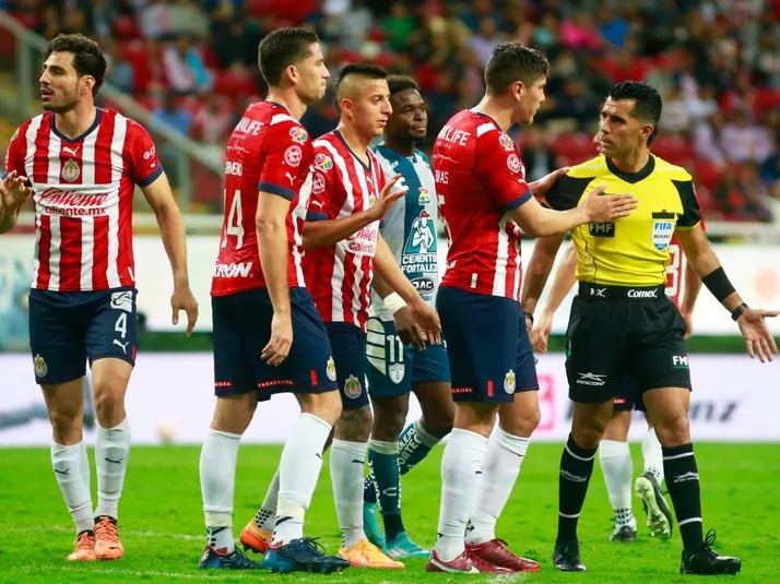 Se calienta la previa contra Chivas