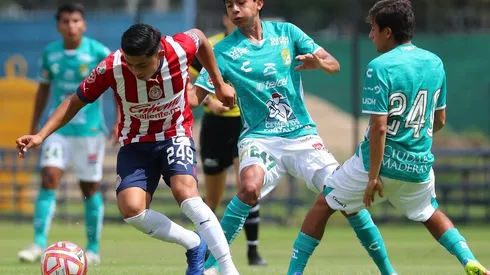 Los rojiblancos cedieron en ambas categorías ante sus similares de León