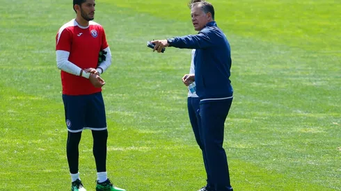 Chuy Corona no ocultó su inconformidad por la suplencia en Cruz Azul