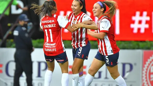 Chivas Femenil presenta un peculiar jersey alternativo