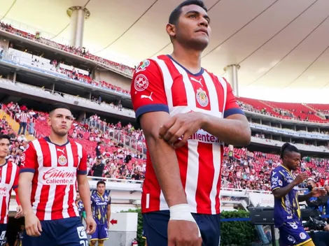 El 11 ideal Chivas con Santiago Ormeño