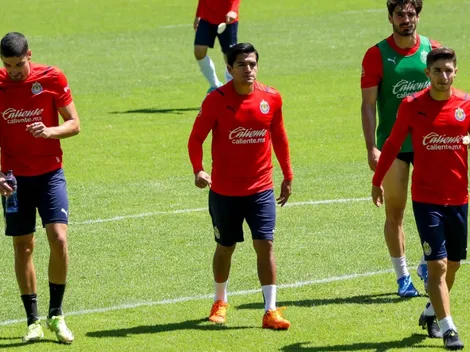 Chivas revela estado del otro delantero lesionado