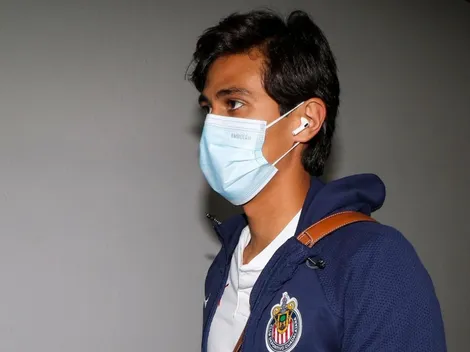 Operan a JJ Macías y su lesión es peor de lo que se pensaba