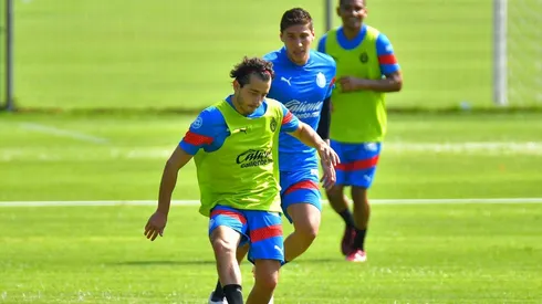 Cadena asegura que Chivas todavía espera un refuerzo