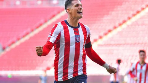 Tepa González concretó el gol de la voltereta al marcador con una brillante definición