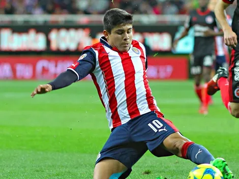¿Crecen las posibilidades para Chofis López en Chivas?