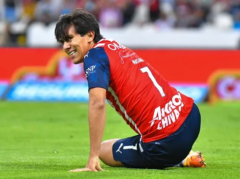 JJ Macías salió de amistoso por un golpe