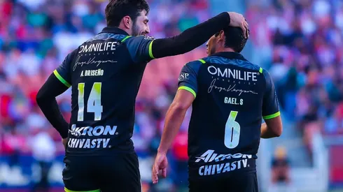 Exjugador de Chivas critica a directiva por Walter Gael Sandoval