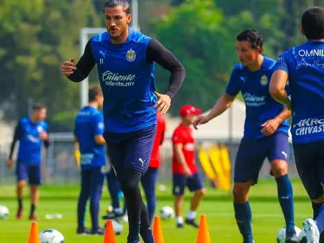 Chivas regresa en silencio a Guadalajara