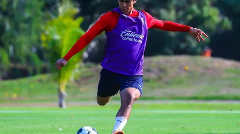 Macías espera recuperar la eficacia goleadora para volver a brillar con el Guadalajara