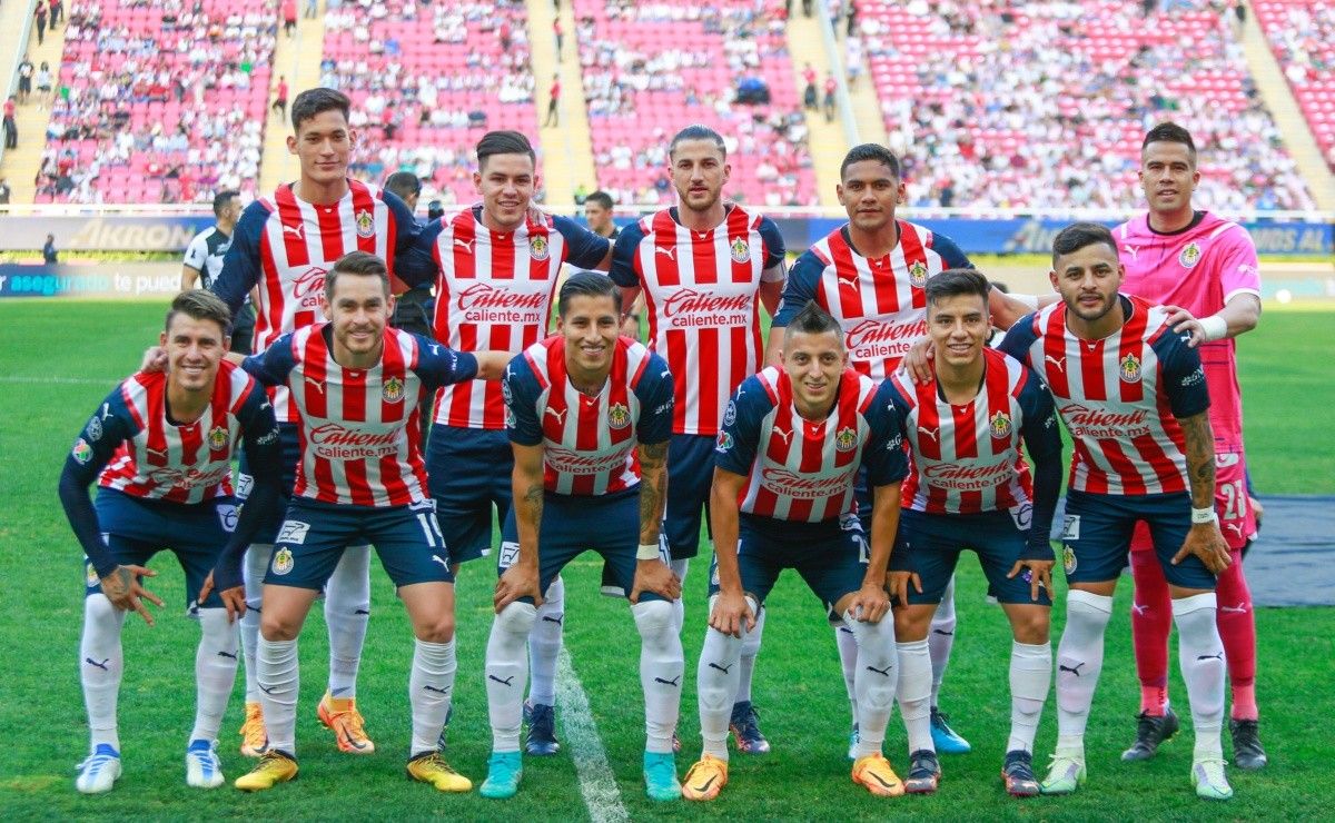 Chivas arrancará su pretemporada en Barra de Navidad con siete ...