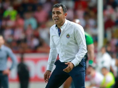 OFICIAL: Ricardo Cadena se queda en Chivas