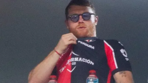 Chivas por fin le responde al Canelo Álvarez