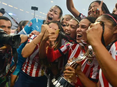 Entre bailes y porras Chivas Femenil celebra su segundo campeonato