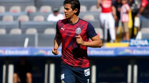 JJ Macías es rescatado por dos americanistas