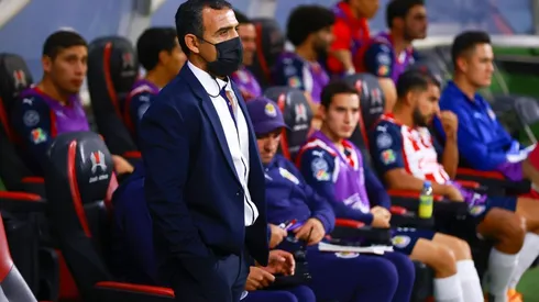 ¿Por qué Chivas no ha ratificado a Ricardo Cadena?