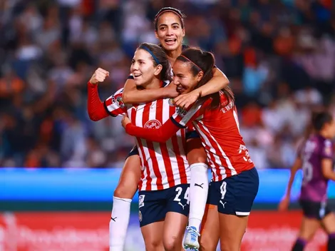 El niño que se llevó la Final de Chivas Femenil ante Pachuca