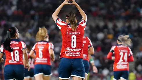 Carolina Jaramillo dio con el jovencito y esta noche lo verá en el Estadio Akron