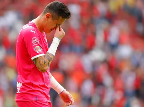 Raúl Gudiño no se quiere ir de Chivas