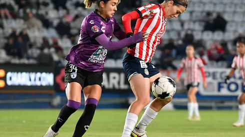 Alicia Cervantes es la principal referencia de área para las Chivas en esta final