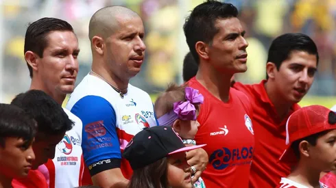 La extraña reacción de Oswaldo Sánchez al ver a “Bofo” en el Estadio Akron