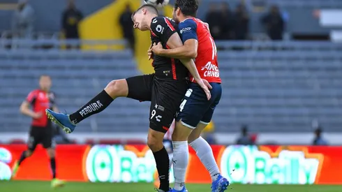 Rojiblancos y rojinegros rivalizarán en esta serie de ida y vuelta por un boleto a la semifinal del Clausura 2022