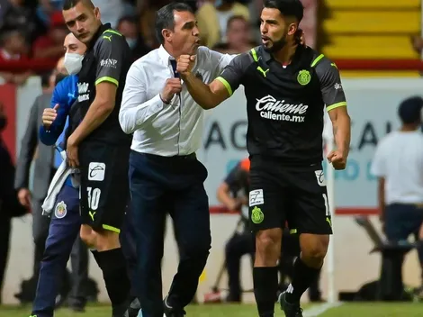 3 figuras de Chivas pintan de rojiblanco el 11 ideal