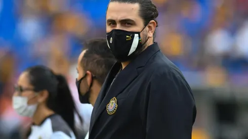 La coincidencia del plato fuerte de la reclasificación con la pelea de Saúl Álvarez terminó de inclinar la balanza al cambio de fecha