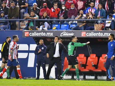 Chivas se desprendió de dos asistentes de Michel Leaño