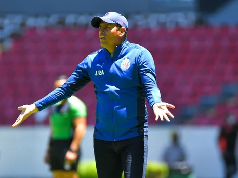 "Tenemos que tener bien los pies sobre la tierra"