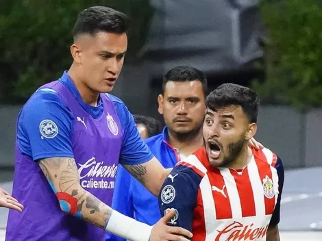 Alexis Vega y Raúl Gudiño se van de Chivas